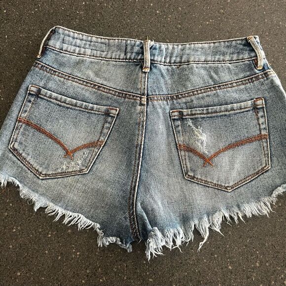 Bullhead high-rise Jean short size 5 - Picture 4 of 10